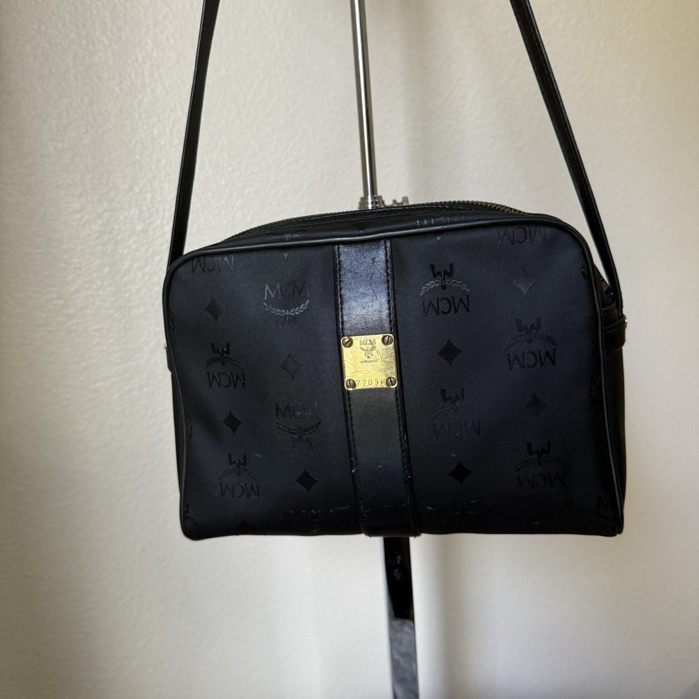 MCM Monogrammed Visetos Black Leather Camera Shoulder Bag Gold‎ Tone Hardware - Picture 2 of 14